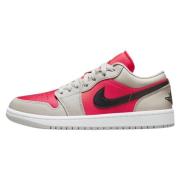 Lage Sneakers Nike 1 Retro Low Light Iron Ore Siren Red