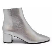 Enkellaarzen Saint Laurent -