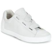 Lage Sneakers Ash NINA