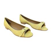 Pre-owned Leather flats Hermès Vintage , Yellow , Dames