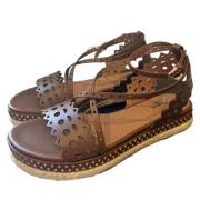 Pre-owned Leather espadrilles Alaïa Pre-owned , Brown , Dames