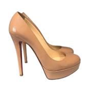 Pre-owned Leather heels Christian Louboutin Pre-owned , Beige , Dames