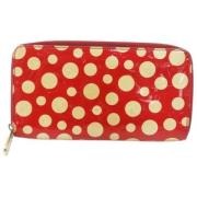 Tweedehands portemonnees Louis Vuitton Vintage , Red , Dames