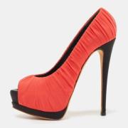 Pre-owned Satin heels Giuseppe Zanotti Pre-owned , Orange , Dames