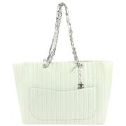 Tweedehands Leren Schoudertas Chanel Vintage , White , Unisex