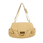 Pre-owned Leather handbags Salvatore Ferragamo Pre-owned , Beige , Dam...