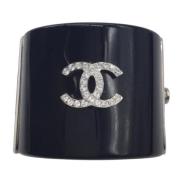 Zwart Metalen CC Rhinestone Manchet Armband Chanel Vintage , Black , D...