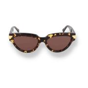 Cat Eye Zonnebril Bottega Veneta , Brown , Dames