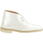 Metallic Leren Desert Boot voor Dames Clarks , White , Dames