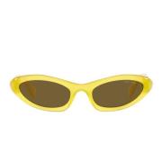 Zonnebril met onregelmatige vorm, donkerbruine lenzen en gouden logo M...