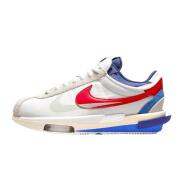 Cortez 4.0 Sneakers in Rood, Wit Blauw Nike , White , Dames