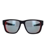 Sportieve en stijlvolle zonnebril met donkergrijze lenzen Prada , Blac...