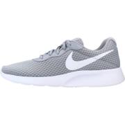 Stijlvolle Comfortabele Sneakers voor Mannen Nike , Gray , Heren