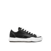 Leren Sneakers met Minimalistische Structuur Mihara Yasuhiro , Black ,...