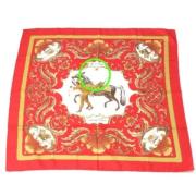 Pre-owned Silk scarves Hermès Vintage , Red , Dames