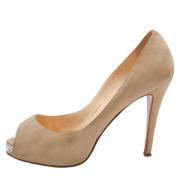 Pre-owned Suede heels Christian Louboutin Pre-owned , Beige , Dames