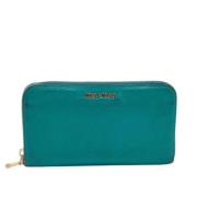 Pre-owned Leather wallets Miu Miu Pre-owned , Green , Dames