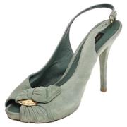 Pre-owned Suede sandals Louis Vuitton Vintage , Green , Dames
