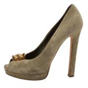 Pre-owned Suede heels Alexander McQueen Pre-owned , Green , Dames