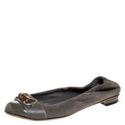 Pre-owned Suede flats Gucci Vintage , Gray , Dames