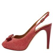 Pre-owned Suede heels Salvatore Ferragamo Pre-owned , Orange , Dames