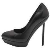 Pre-owned Leather heels Yves Saint Laurent Vintage , Black , Dames