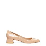 Moderne Twist Pump met Afgeronde Vierkante Neus Stuart Weitzman , Beig...