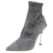 Pre-owned Suede boots Dolce & Gabbana Pre-owned , Gray , Dames