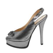 Pre-owned Fabric sandals Fendi Vintage , Gray , Dames