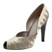 Pre-owned Leather heels Salvatore Ferragamo Pre-owned , Beige , Dames