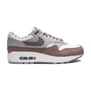 Premium Leren Sneakers Nike , Brown , Dames