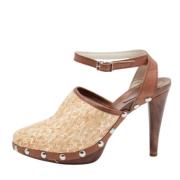 Pre-owned Leather sandals Dolce & Gabbana Pre-owned , Beige , Dames