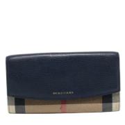 Pre-owned Canvas wallets Burberry Vintage , Blue , Dames
