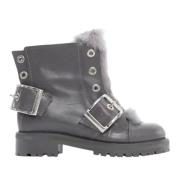 Pre-owned Leather boots Alexander McQueen Pre-owned , Gray , Dames