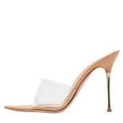 Pre-owned Suede mules Gianvito Rossi Pre-owned , Beige , Dames