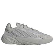 Stijlvolle Ozelia Sneakers voor Mannen Adidas , Gray , Heren