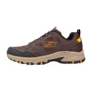 Stijlvolle Hillcrest Sneakers voor Mannen Skechers , Brown , Heren