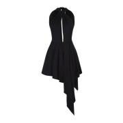 Tijdloze zwarte mini-jurk met vetersluiting op de rug Stella McCartney...