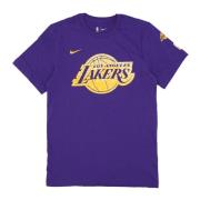 NBA Logo Essential Tee Loslak Nike , Purple , Heren