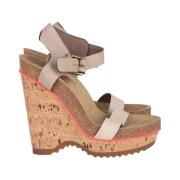 Pre-owned Suede sandals Stella McCartney Pre-owned , Beige , Dames