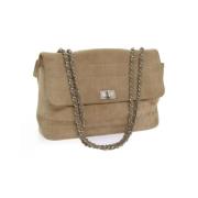 Pre-owned Suede chanel-bags Chanel Vintage , Beige , Dames