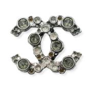 Pre-owned Fabric brooches Chanel Vintage , Gray , Dames