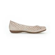 Geperforeerde Zomer Ballerina Schoenen Gabor , Beige , Dames