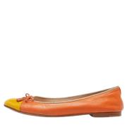 Pre-owned Leather flats Prada Vintage , Orange , Dames