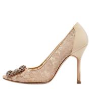 Pre-owned Lace heels Manolo Blahnik Pre-owned , Beige , Dames
