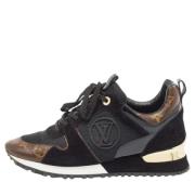 Pre-owned Canvas sneakers Louis Vuitton Vintage , Black , Dames