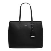 Stijlvolle Tote Bag met Magneetsluiting Calvin Klein , Black , Dames