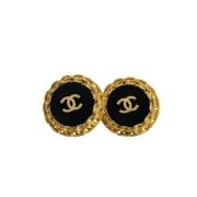 Pre-owned Metal earrings Chanel Vintage , Yellow , Dames