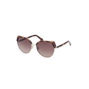 Stijlvolle zonnebril bruin verloop Havana frame Guess , Brown , Dames