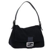 Pre-owned Nylon shoulder-bags Fendi Vintage , Black , Dames